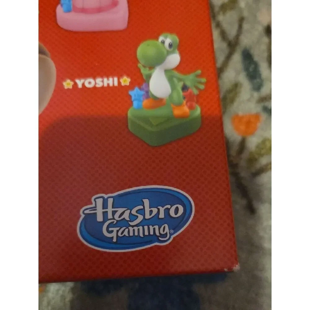 NWT-Hasbro Super Mario Game of Life Box - Red, Blue, Green, Yellow